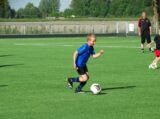 Laatste training S.K.N.W.K. JO10-1 van seizoen 2022-2023 (partijtje tegen de ouders) (8/165)